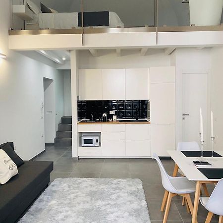 Hotel Luxury Loft 35 Cagliari Exterior foto