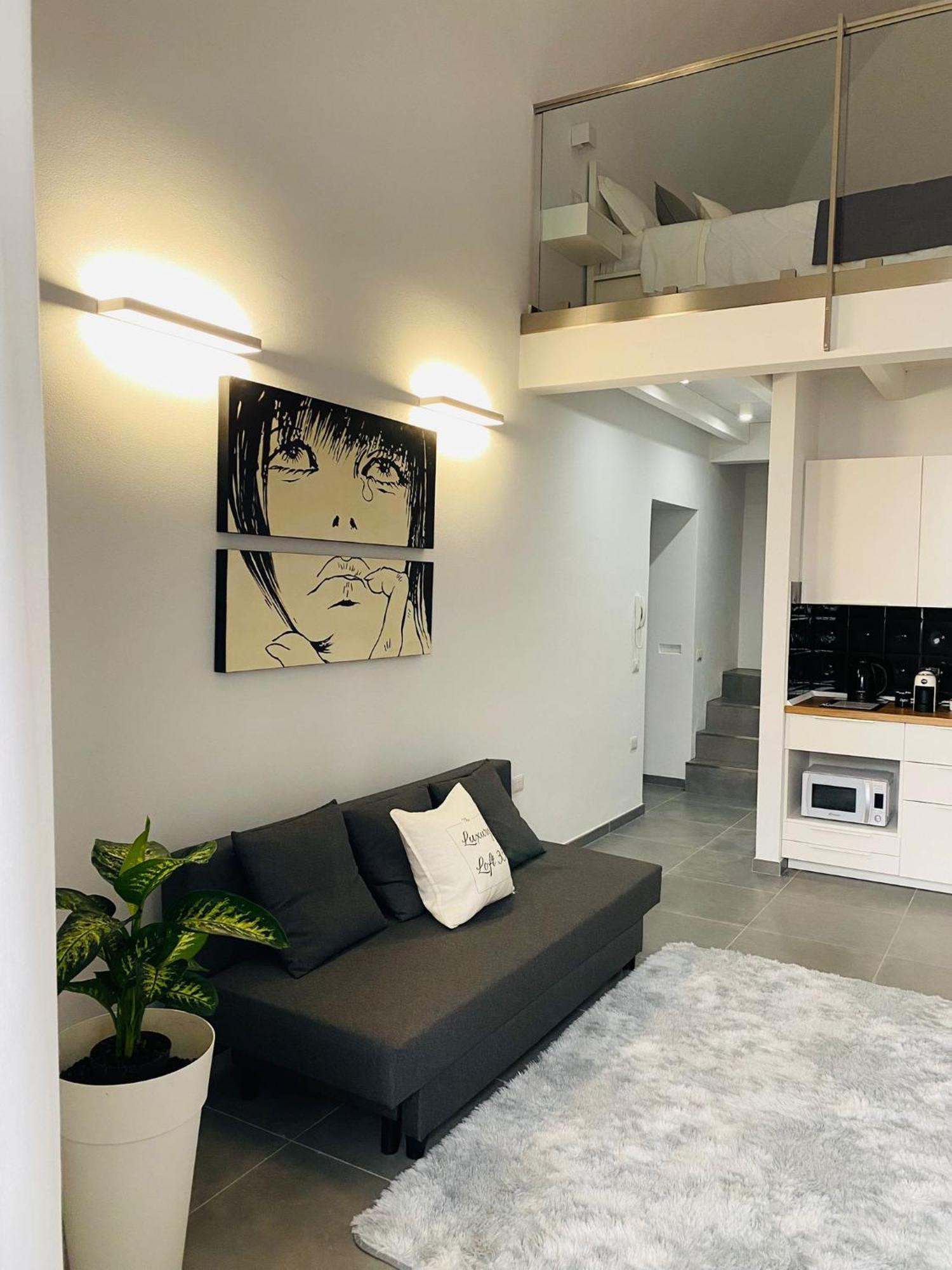Hotel Luxury Loft 35 Cagliari Exterior foto